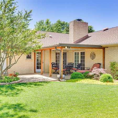 Charming Oklahoma City Home About 11 Mi To Downtown! Exterior photo